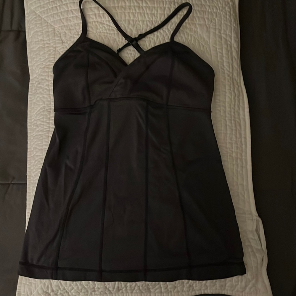 LuLuLemon tank; dark grey; size small; racernback
